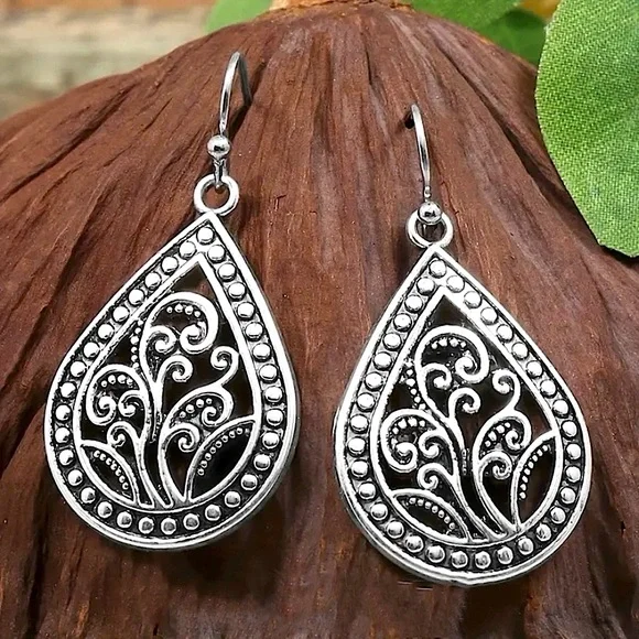 💐New 16 Pair antique silver tone earrings bundle RESTOCKED - Picture 4 of 9